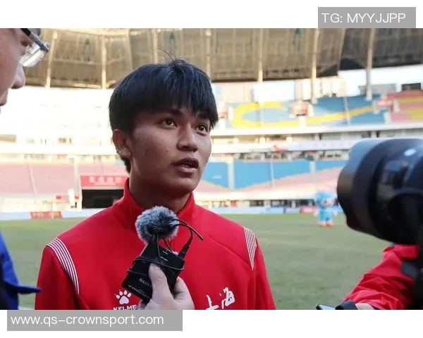 蒯纪闻深情致谢徐导与团队期待未来在巅峰时刻重聚