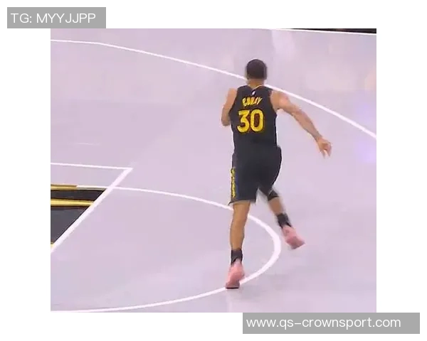 克尼佩尔第四节发力稍晚13投5中贡献14分4篮板3助攻三分球命中率不佳 克尼佩尔第四节发力稍晚13投5中贡献14分4篮板3助攻三分球命中率不佳