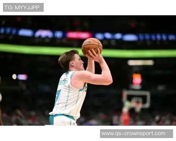 克尼佩尔近期表现惊艳场均265分投篮命中率超58三分命中率达52 克尼佩尔近期表现惊艳场均265分投篮命中率超58三分命中率达52