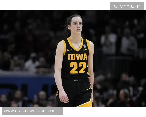 文班赞克拉克大学表现令人敬畏男女篮球场上她的表现令人惊叹不已