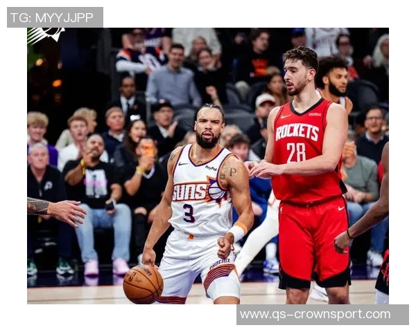 比卢普斯透露季前赛策略霍勒迪首战下半场缺席或调整先发阵容