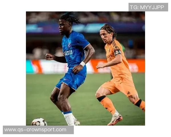 拉维亚蓝军生涯遭遇重创21岁小将两年内伤缺503天令人心痛