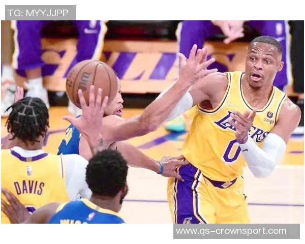 蒙克赞威少表现惊艳以年纪之大展现超凡实力令人震撼