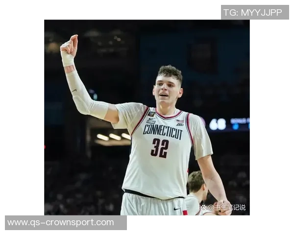 开拓者媒体人揭秘球队选秀历程克林根的胳膊细如手腕引发热议 开拓者媒体人揭秘球队选秀历程克林根的胳膊细如手腕引发热议